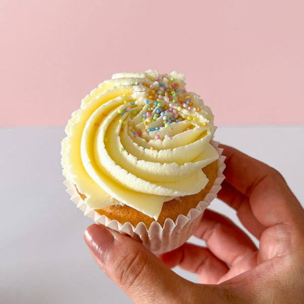 american-buttercream-recipe-ingenious-edibles