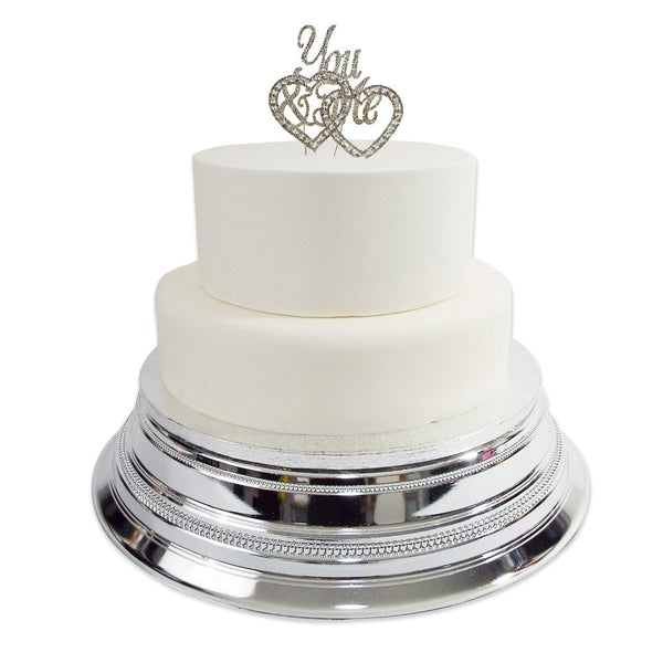 The Perfect Cake Stands for Wedding Season