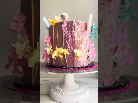 The Baked Studio Rainbow Pastels Deluxe Mixed Dried Flower Box