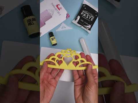 FMM Tiara Cutter Set Of 2