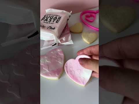 Sweet Sticks Metallic Edible Art Paint 15ml - Hot Pink