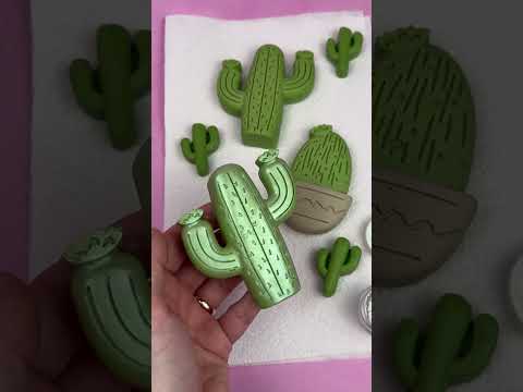 Wilton Cactus Silicone Baking Mould