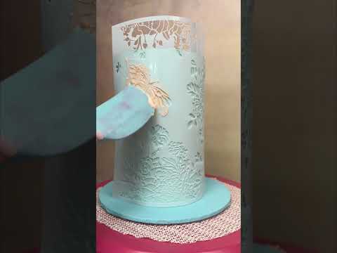 Disney Cheshire Cat - Alice In Wonderland Cake Figure Topper