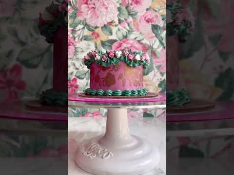 FunCakes Roses & Leaves Sugar Decorations Set Of 16