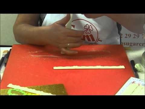 FMM Straight Frill 1-4 Set Of 4 Tappit Cutters