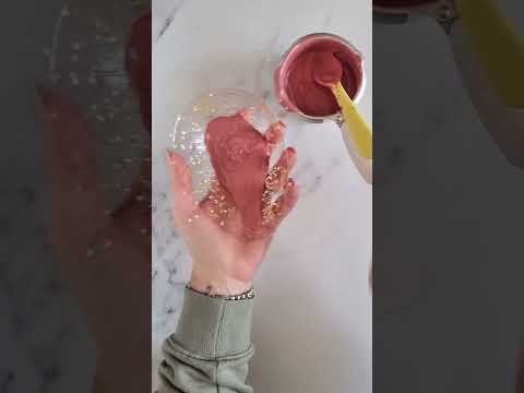 Choctastique Clear Plastic Cracked Half Easter Egg Mould