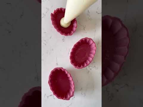 Wilton Dessert Shell Candy Mould