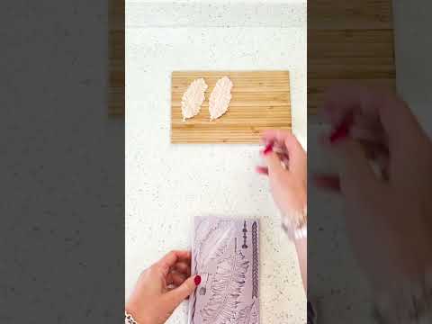 Karen Davies Native Feathers Mould