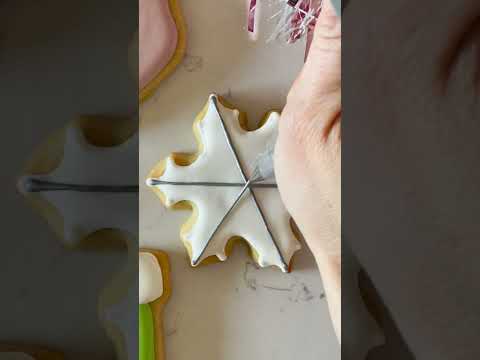 Over The Top Classic Silver Metallic Royal Icing 150g