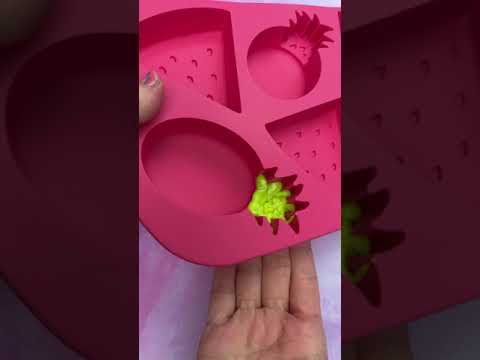 Wilton Pineapple/Melon Silicone Baking Mould