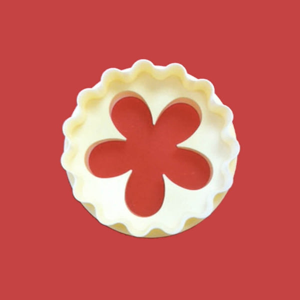 FMM Cupcake Blossom/Scallop Double Sided Cutter By FMM
