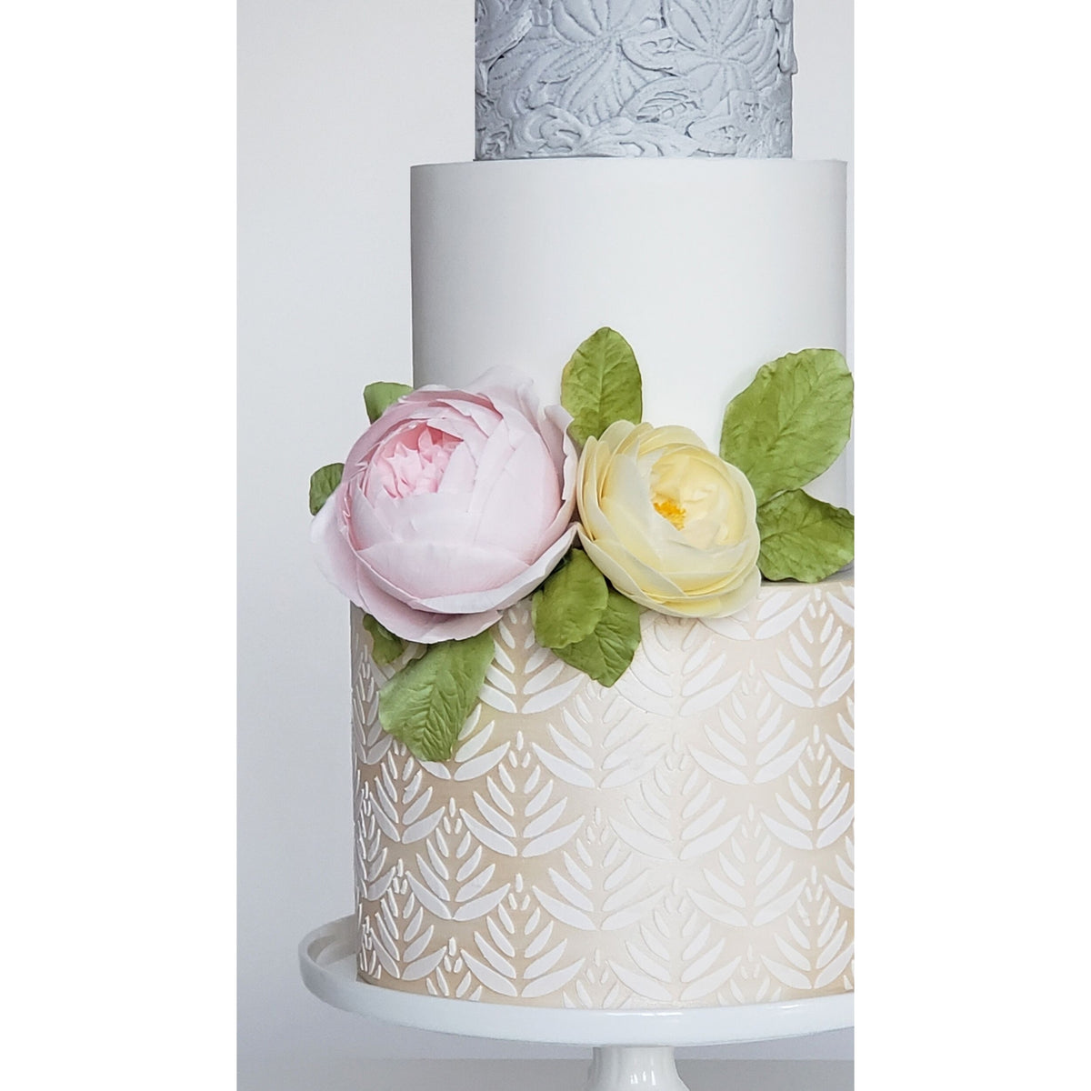 Silvia Favero Alsacia Cake Stencil
