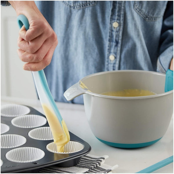 Wilton Squeeze And Pour Spatula