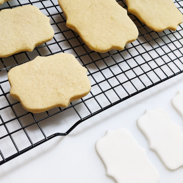 PME Set of 2 Cookie and Cake Plaque - Style 1