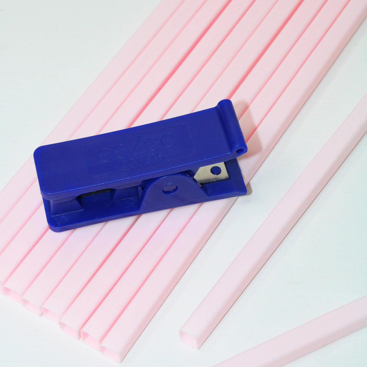 eeZee Dowels Easy Dowel Cutter