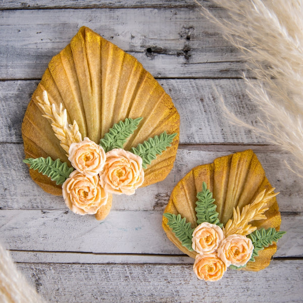 Karen Davies Palm Spear Mould