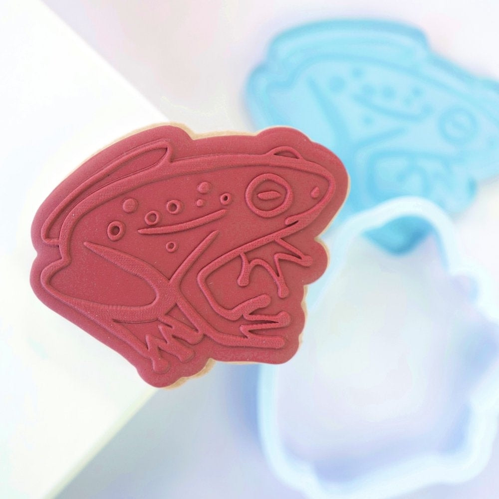 Sweet Stamp Frog - OUTboss Spellbound Stamp N Cut