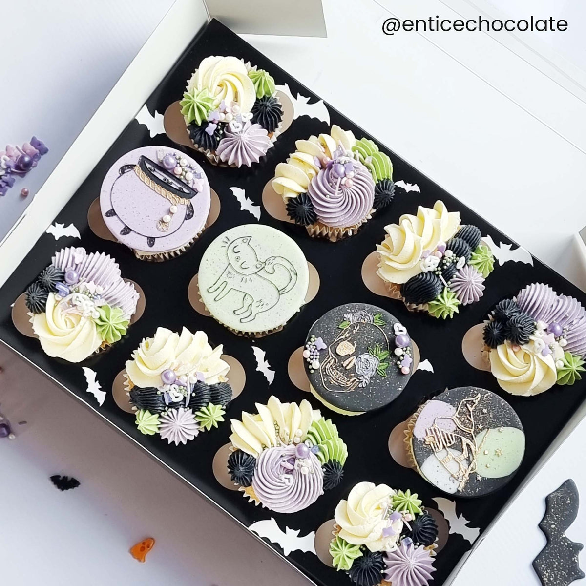 Simply Making Halloween Bat Satin Cupcake Box
