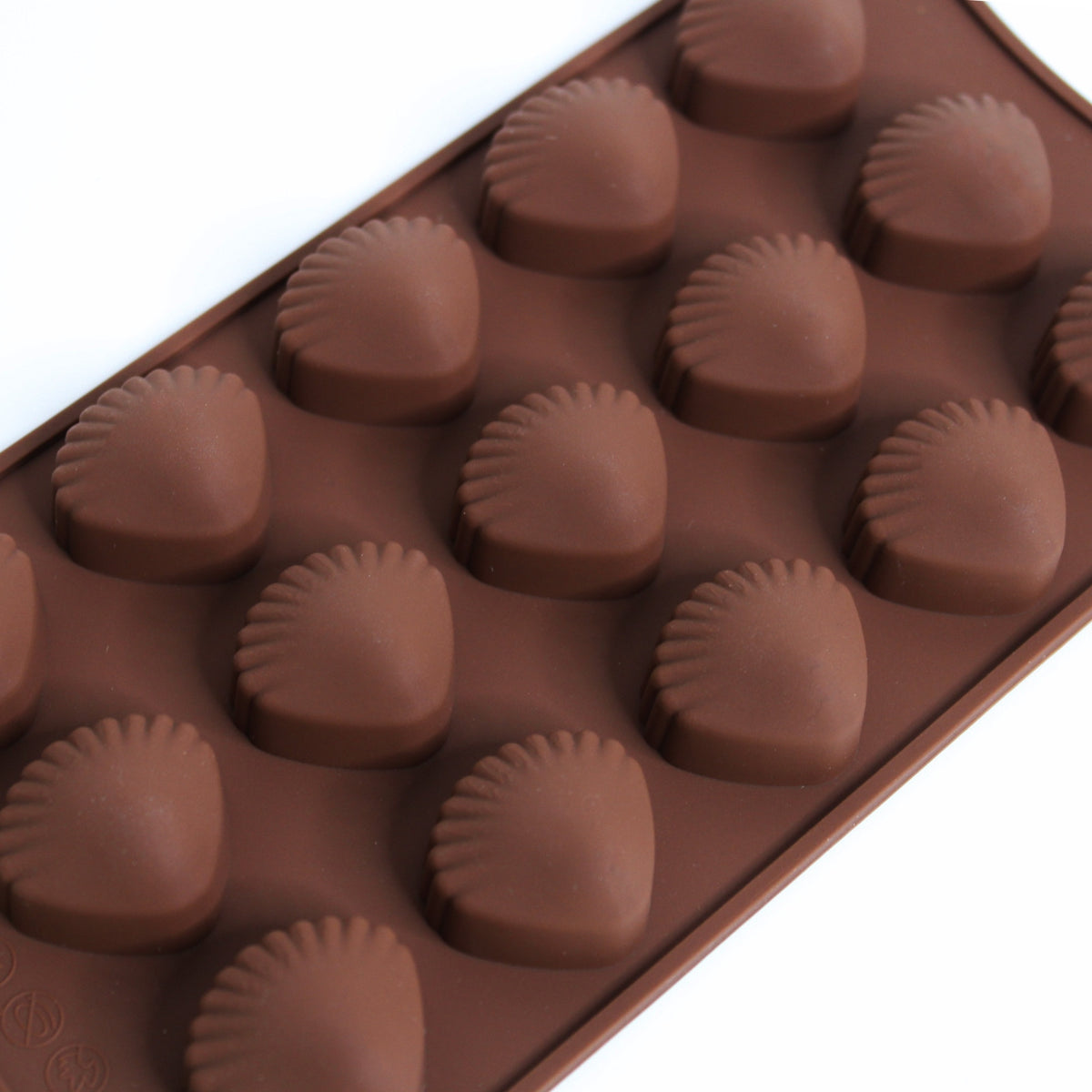 Choctastique Shell Chocolate Mould