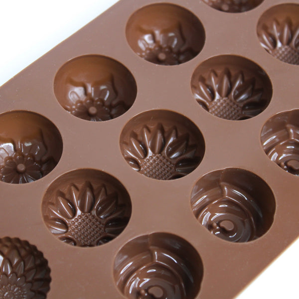 The Cake Decorating Co. Assorted Flowers Mould