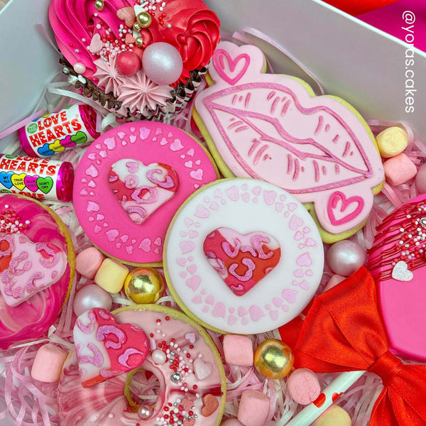 Sweet Stamp Hot Lips - OUTboss Stamp N Cut