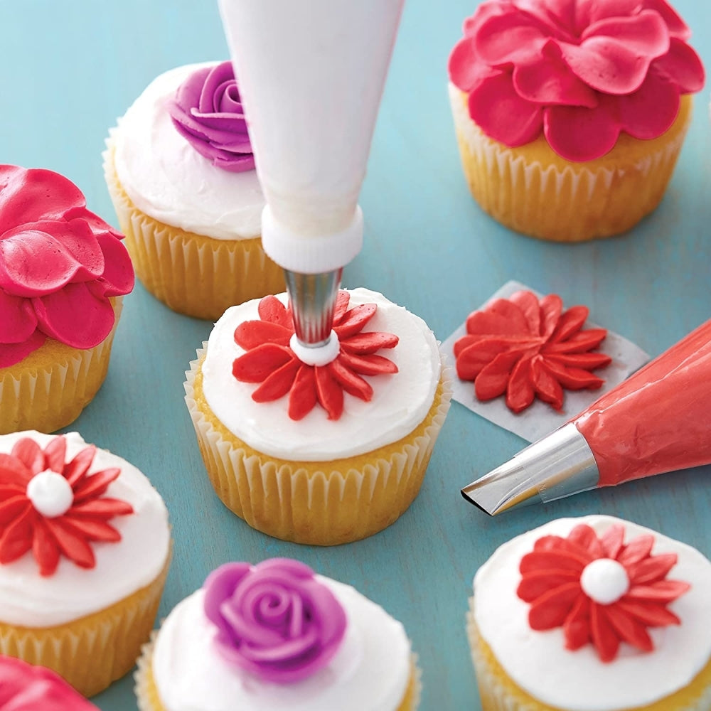Wilton Starter Decorating Tip Set Of 9