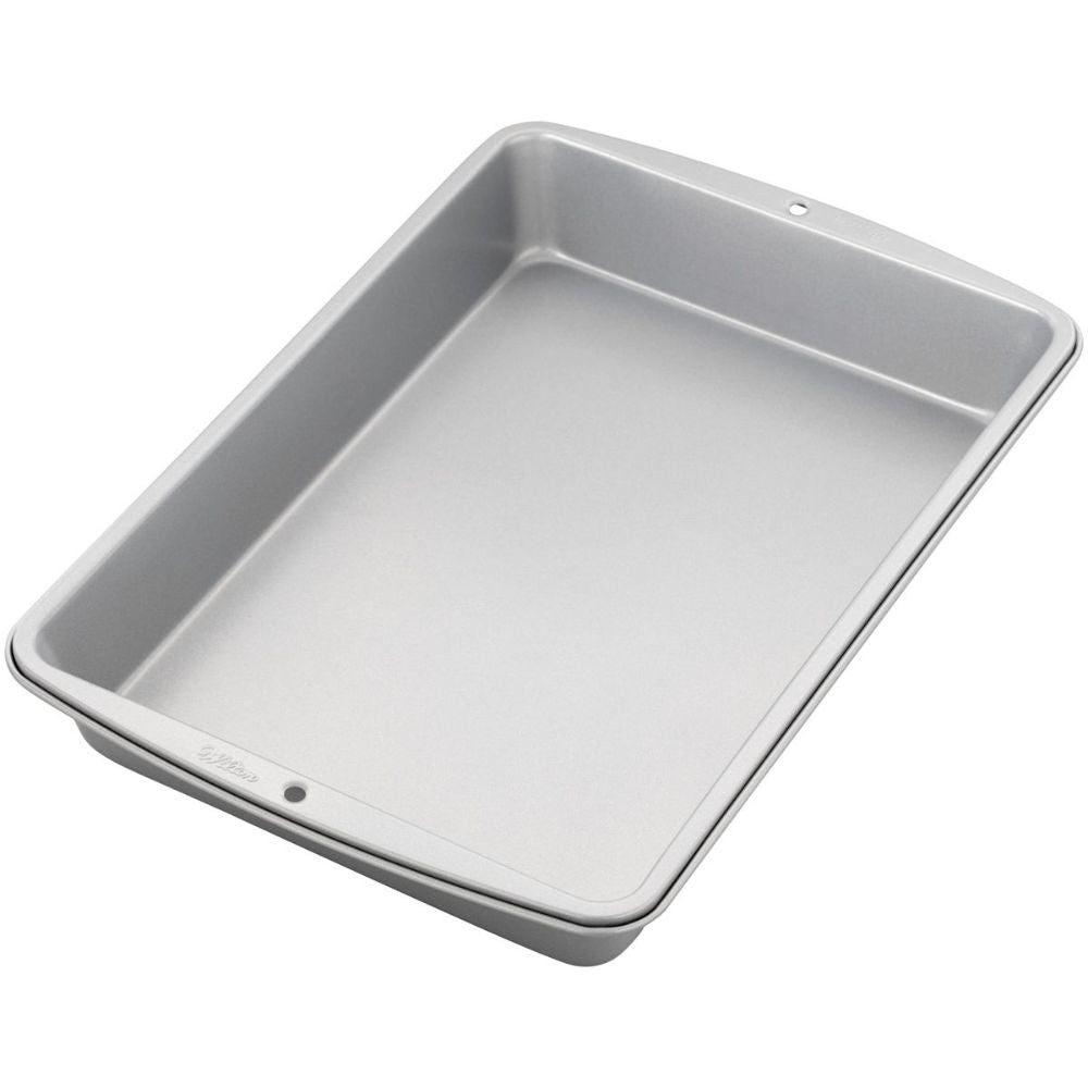 Wilton Recipe Right Oblong Pan 33 x 22.9cm