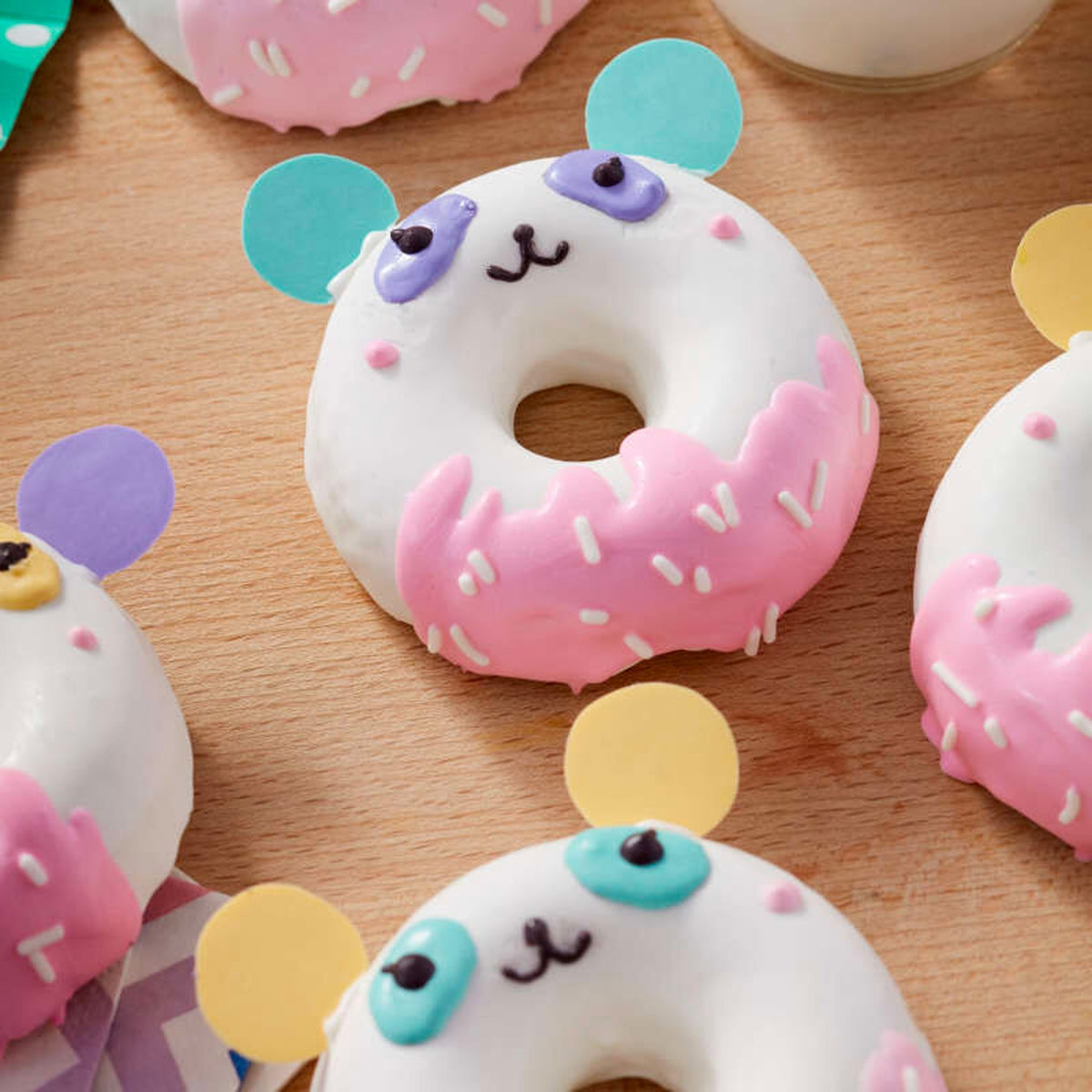 Wilton 6-Cavity Doughnut Pan