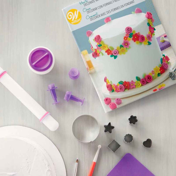 Wilton How To Decorate Fondant Shapes & Cut-Outs Kit