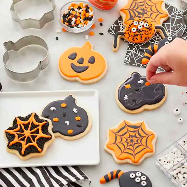 Wilton Set Of 7 Haunted House Cutters