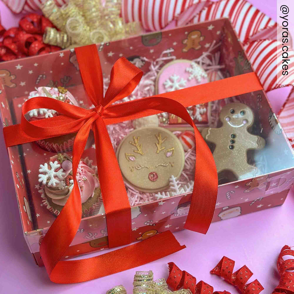 Simply Making Festive Friends Hamper & Cupcake Box - Pack Of 2
