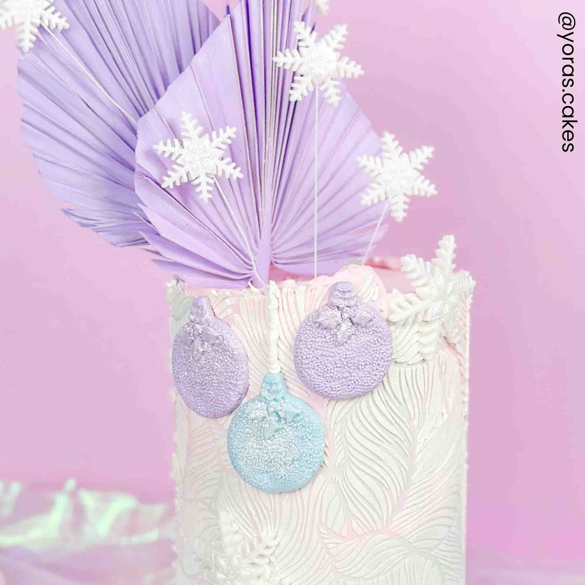 Karen Davies Christmas Baubles Mould