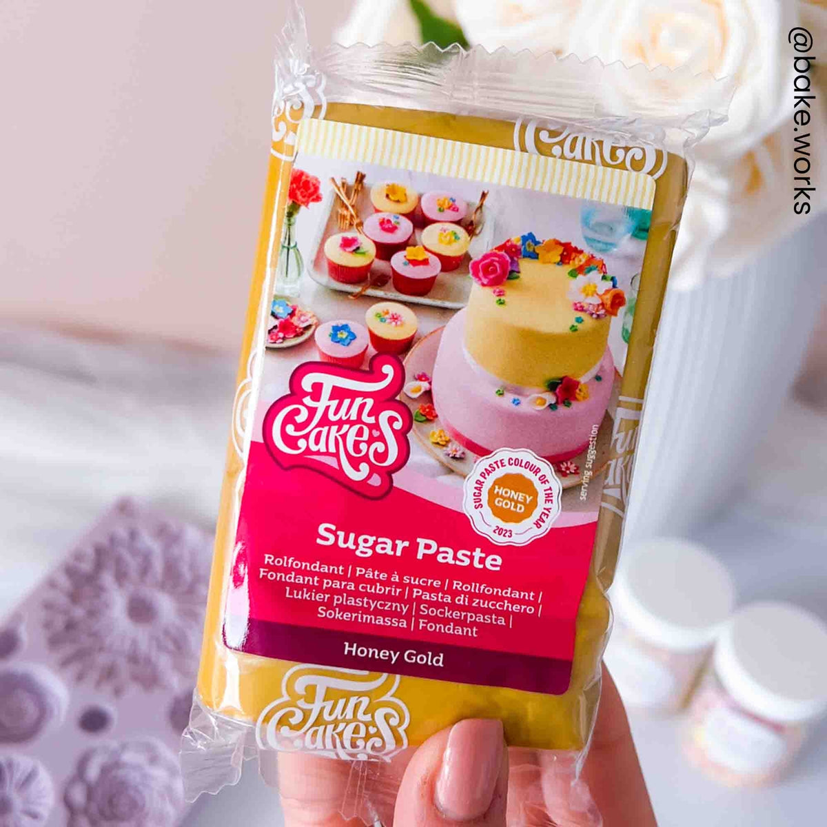 FunCakes Honey Gold Sugarpaste 250g
