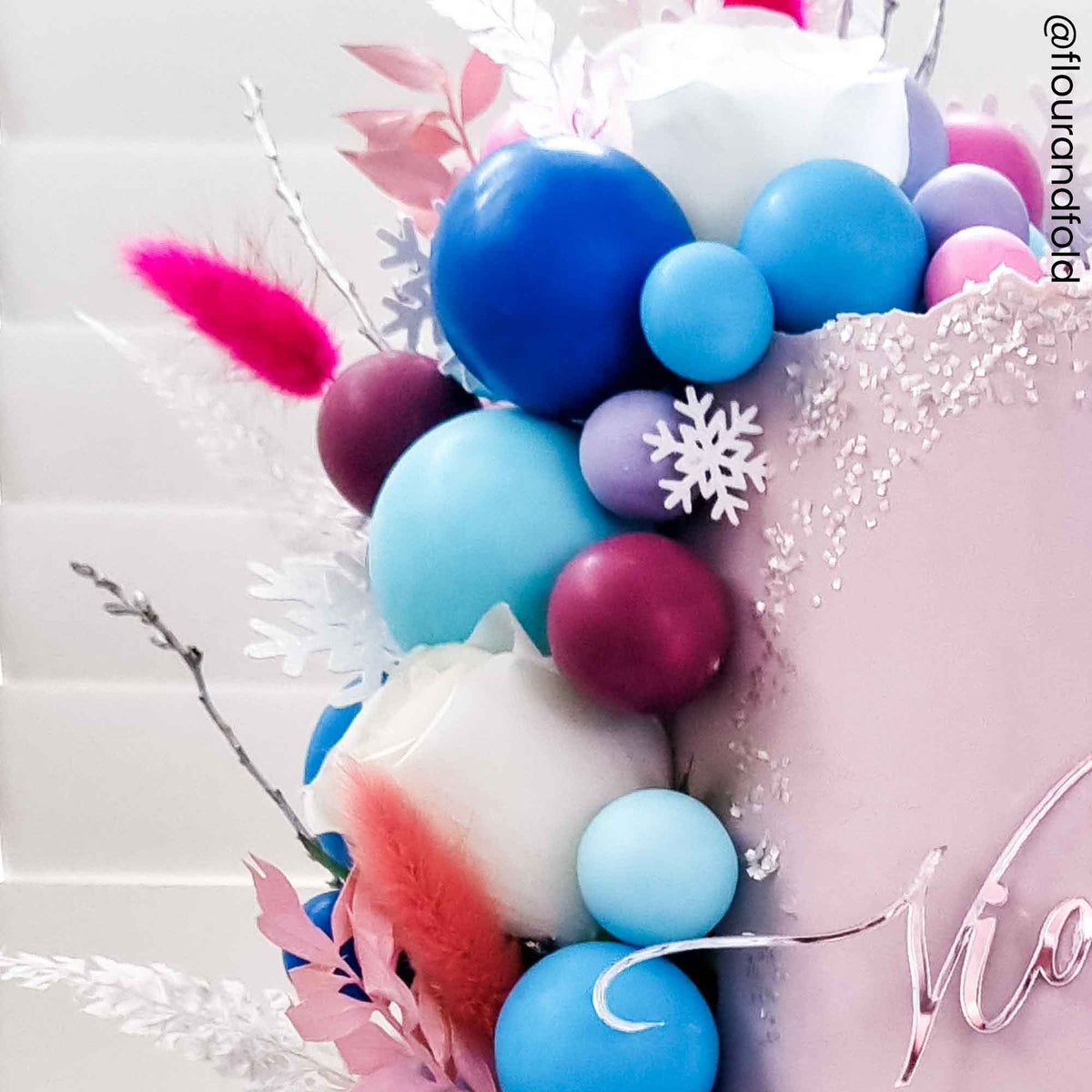 Simply Making Decorative Polystyrene Balls