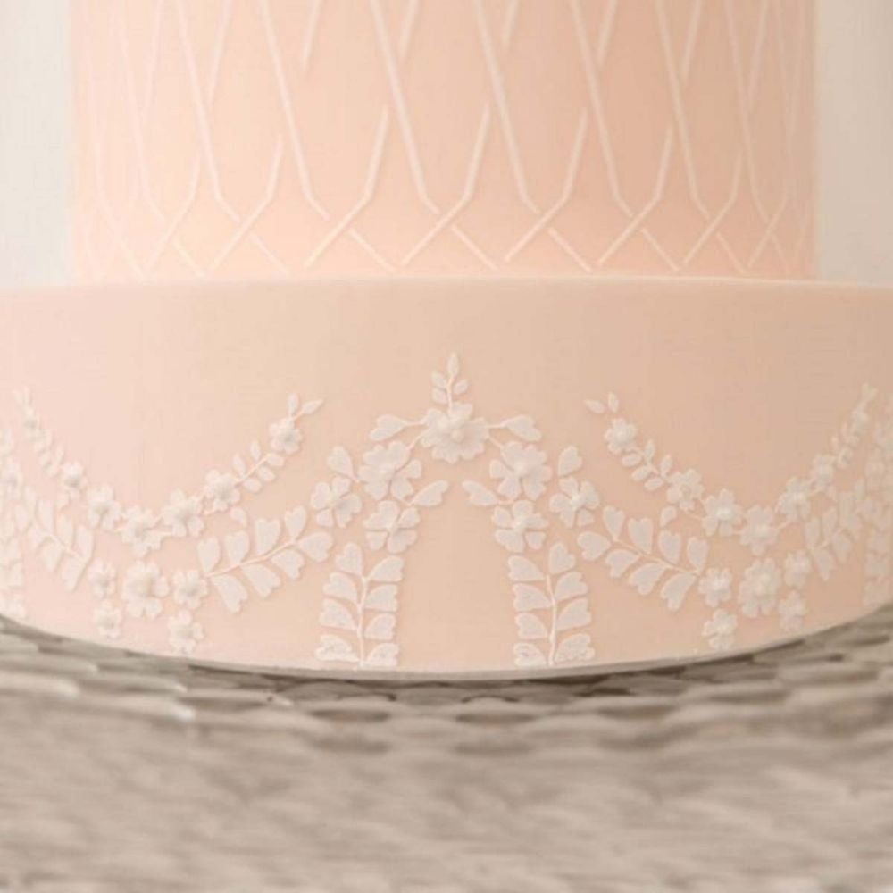 Evil Cake Genius Garden Lace Garland Cake Stencil