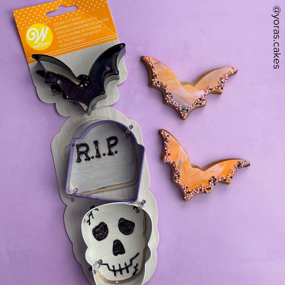 Wilton Bat, Stone & Skull - Metal Cutter Set of 3