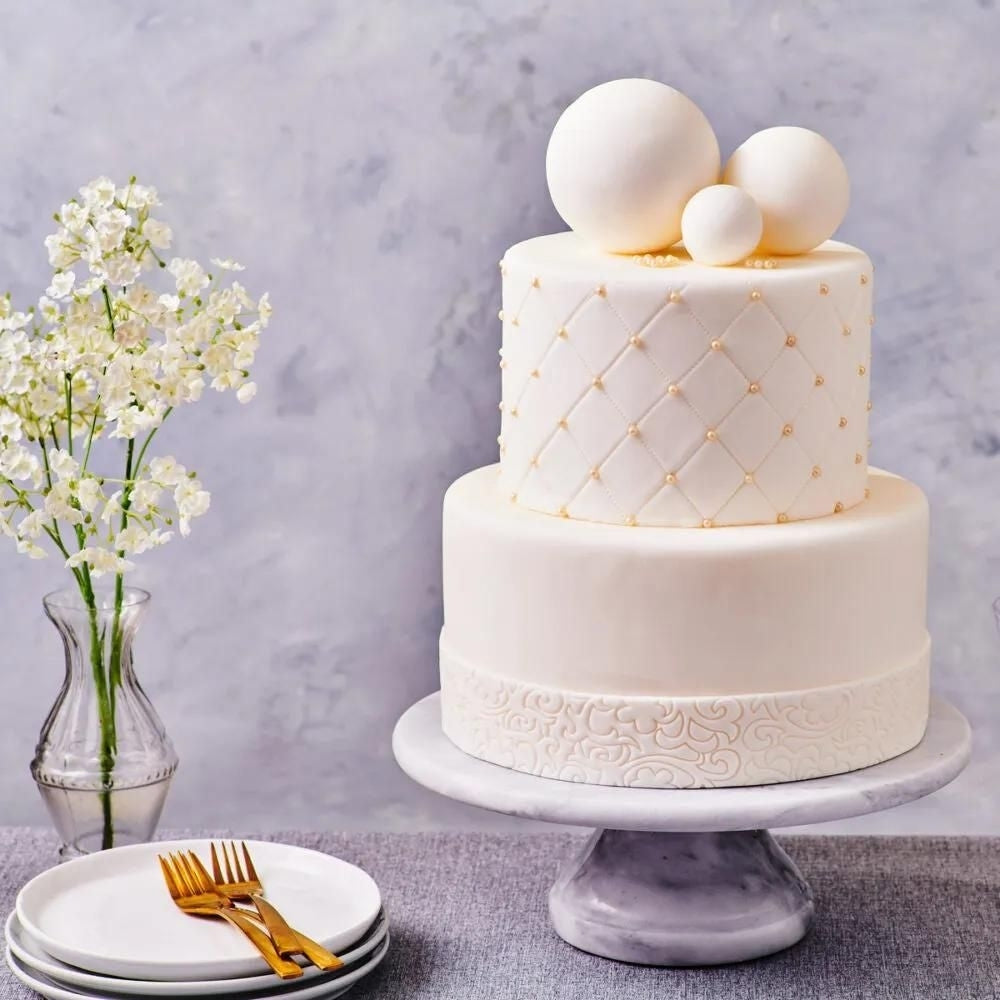 FunCakes White Covering Paste 500g