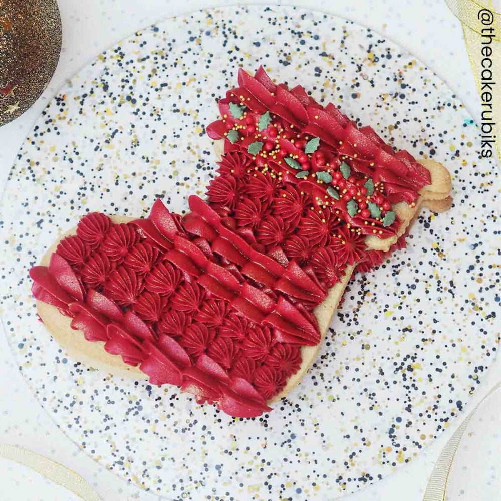 FunCakes Holly Sprinkle Mix 55g