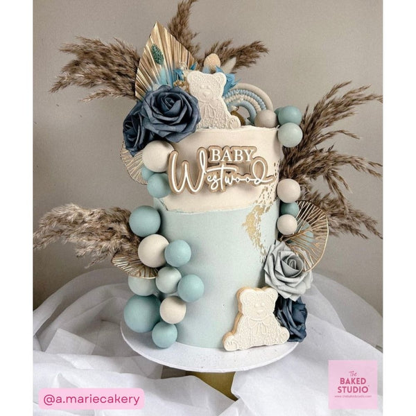 The Baked Studio Blue, Gold & White Palm Spear Bouquet