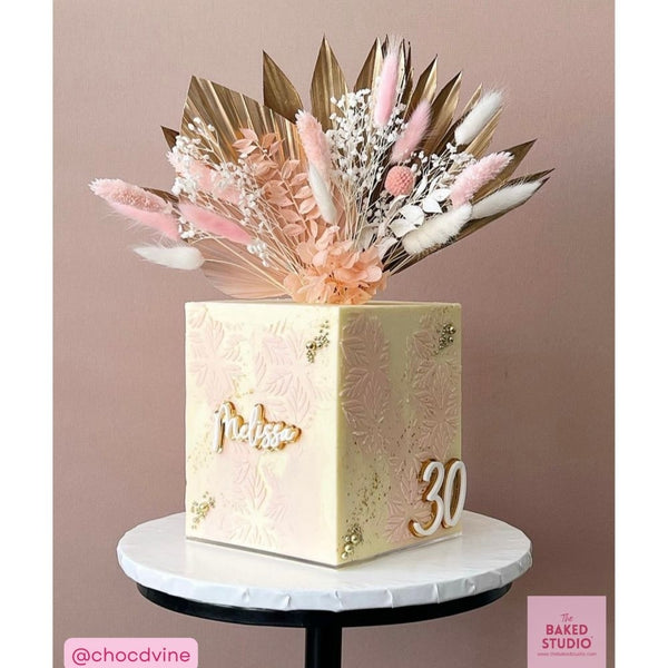 The Baked Studio Gold, Pink & White Palm Spear Bouquet