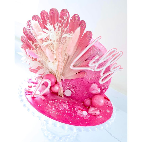 The Baked Studio Pink Glitter Shell Palm Bouquet