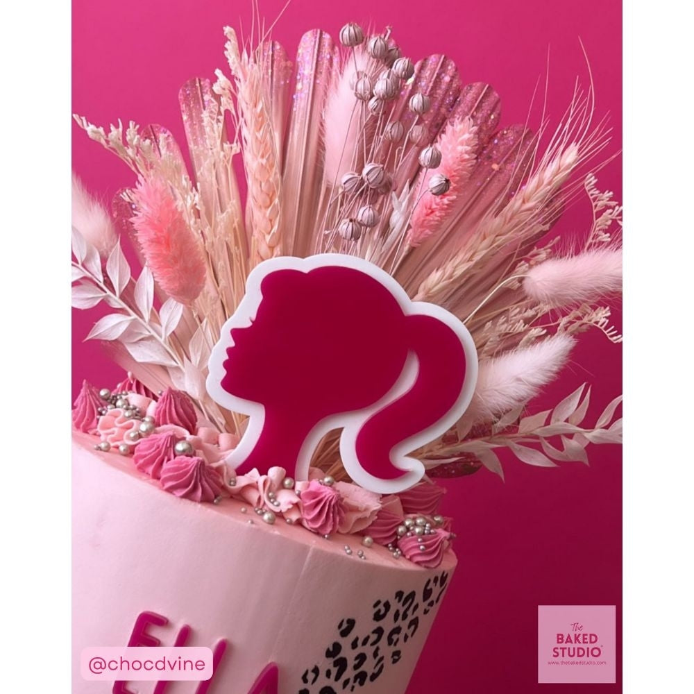 The Baked Studio Pink Glitter Shell Palm Bouquet