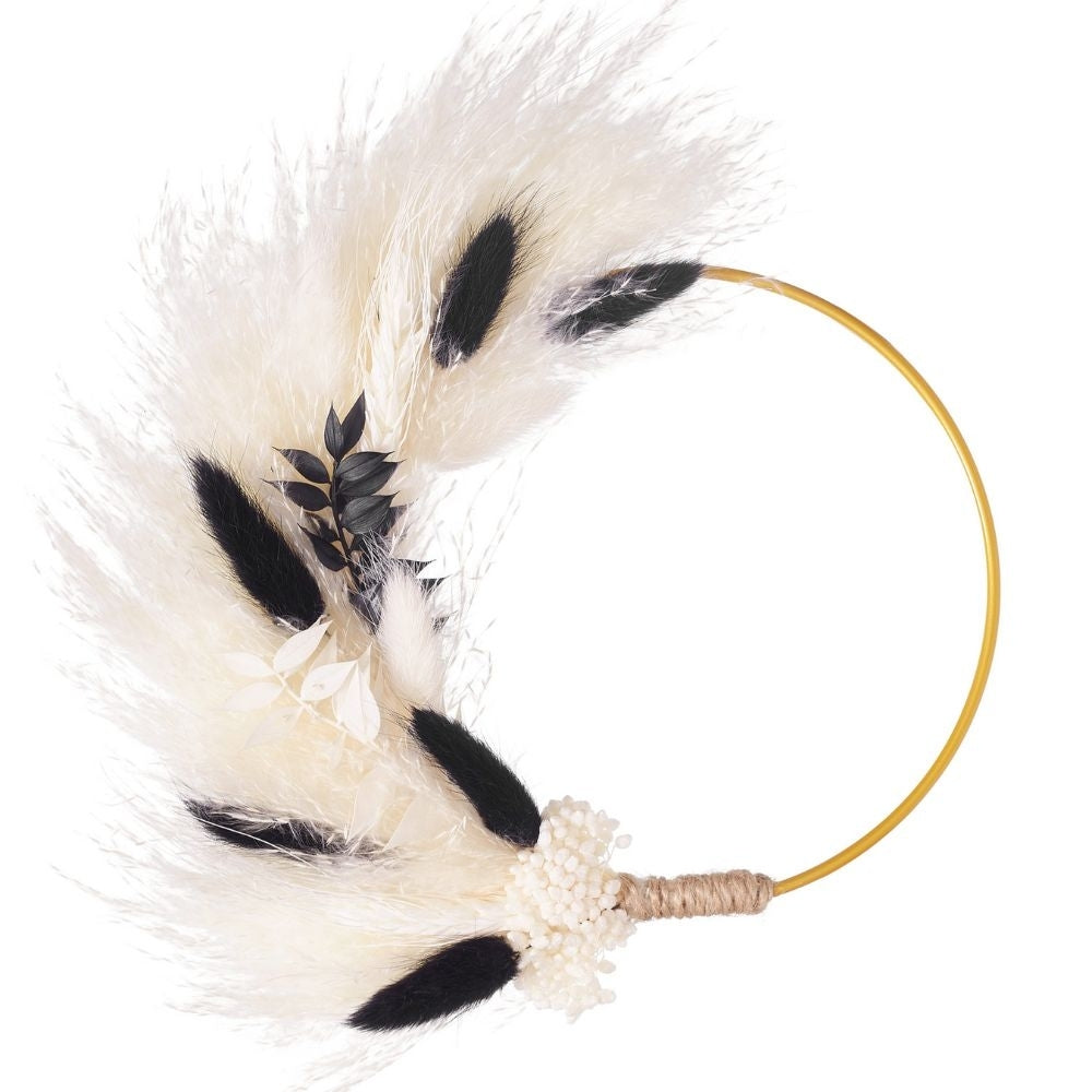 The Baked Studio Black & White Dried Flower Ring 14cm (Without Stem)