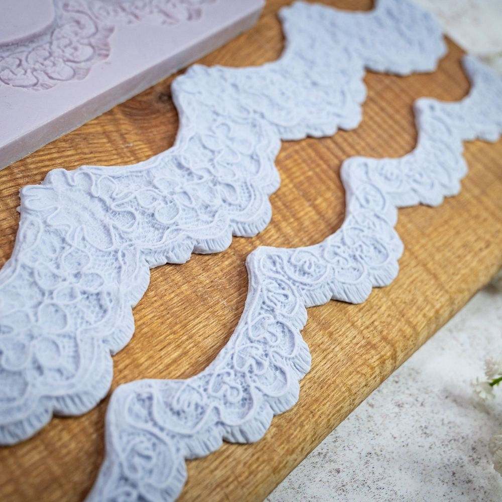 Karen Davies Alice Vintage Lace Border Silicone Mould
