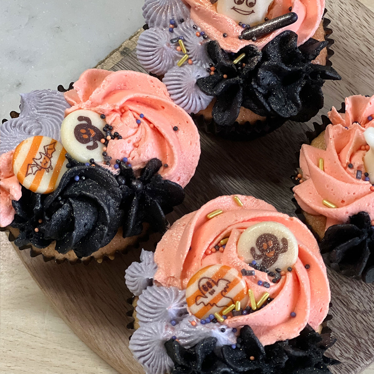FunCakes LOW DATE - Halloween 2cm Chocolate Toppers x 25 - Funcakes [JUNE 2026]