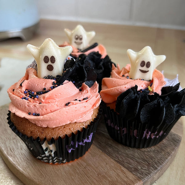 FunCakes 3D Chocolate Ghost Toppers x 6
