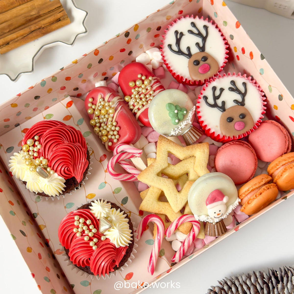 Simply Making Christmas Lights Hamper & Cupcake Box - Pack of 2