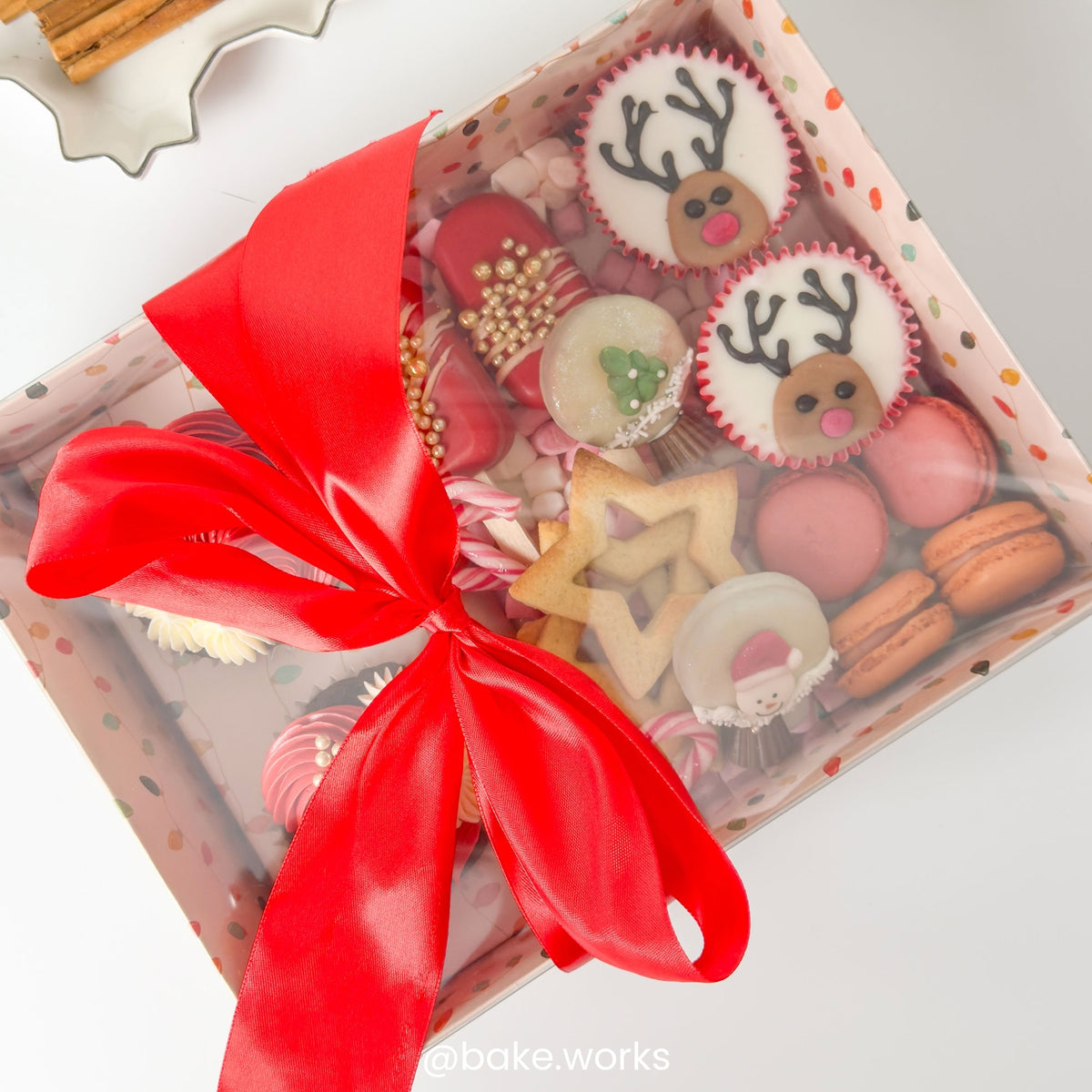 Simply Making Christmas Lights Hamper & Cupcake Box - Pack of 2