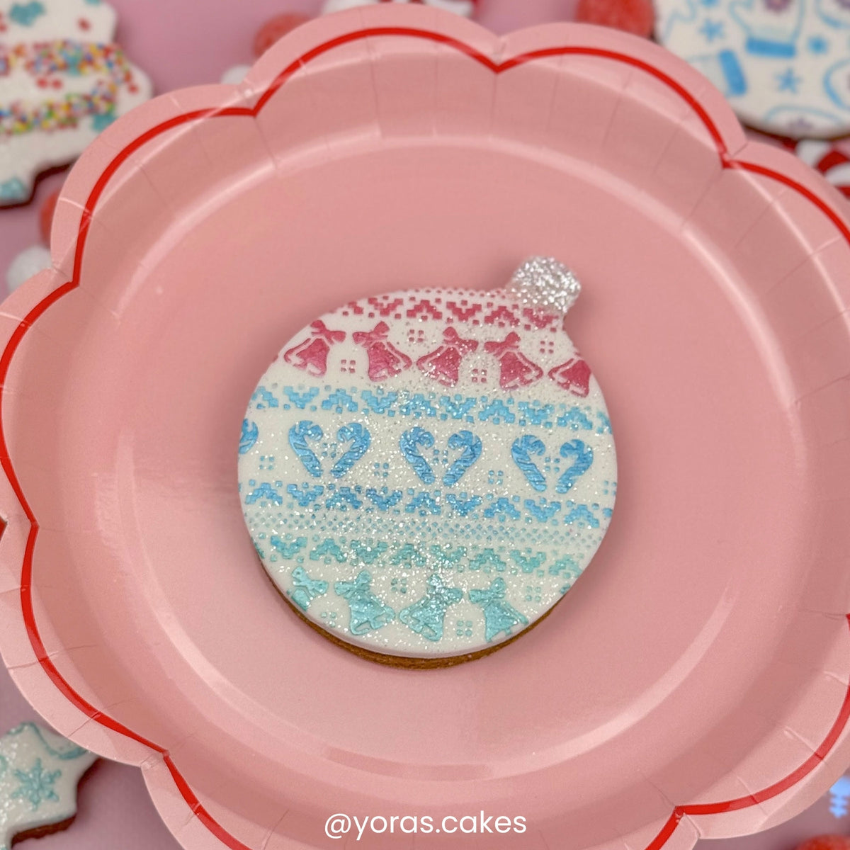 Wilton Comfort Grip Cutter Ornament Xmas Bauble