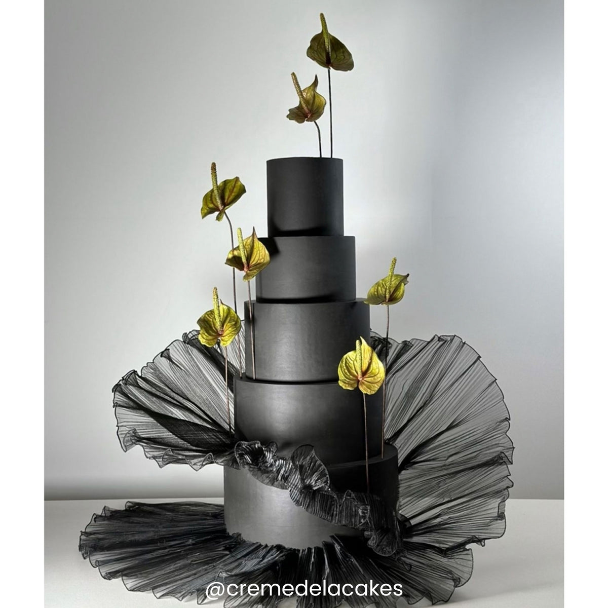 THE SUGAR PASTE Black Sugarpaste